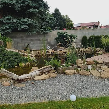 Pod Tresni Telc