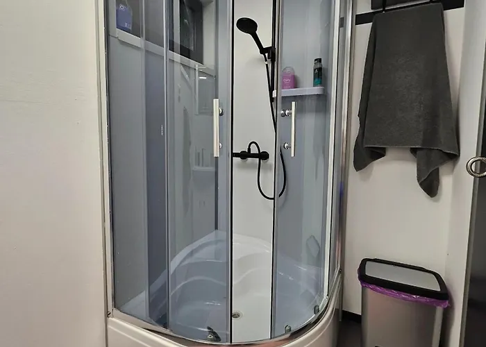 Pod Tresni Телч